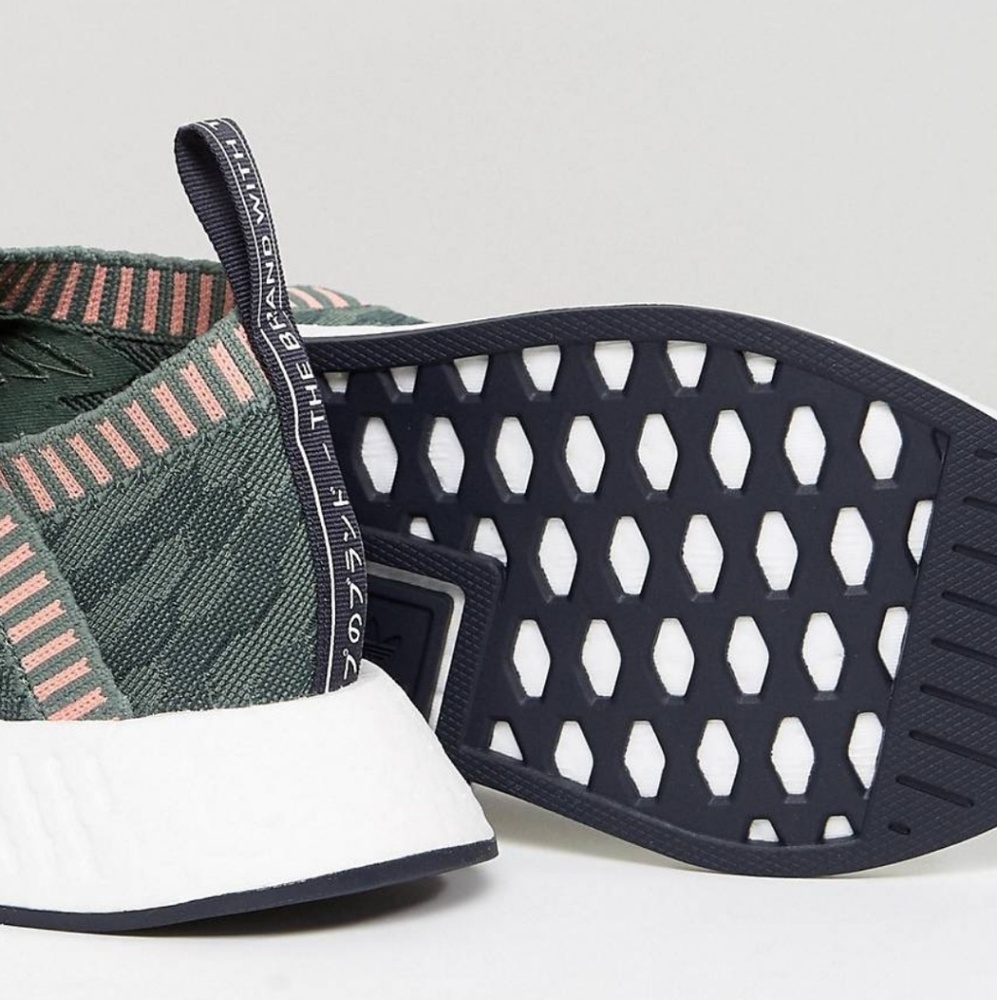 🚫 sold 🚫 New! Adidas originals NMD Cs2 sneakers - Picture 3 of 7